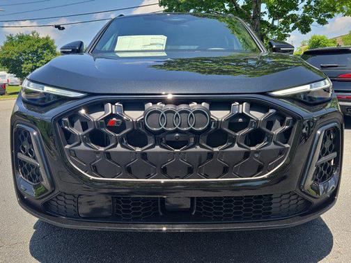 2025 Audi SQ5 3.0T Premium Plus