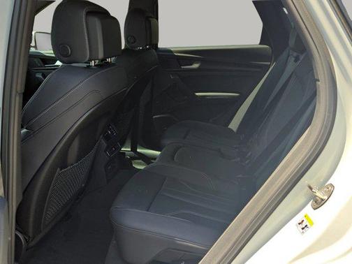 2025 Audi Q5 45 S line Premium Plus