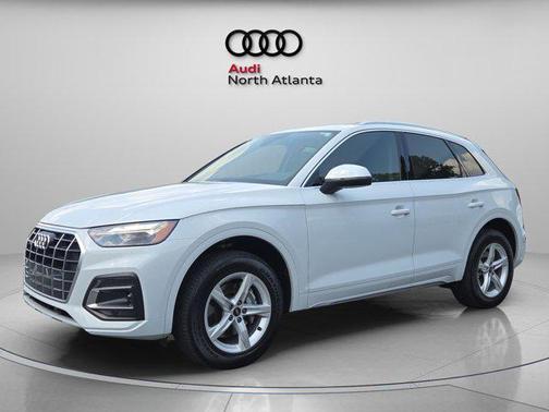 2023 Audi Q5 40 Premium