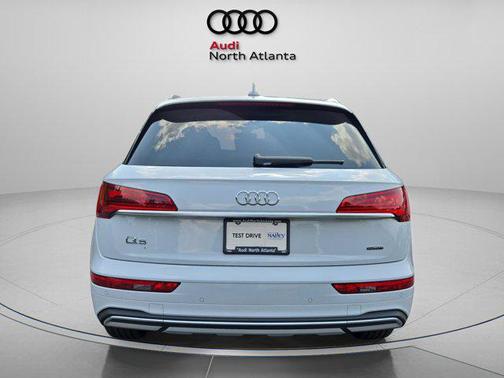 2023 Audi Q5 40 Premium