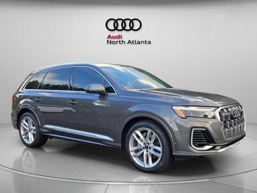 2025 Audi Q7 55 Premium Plus