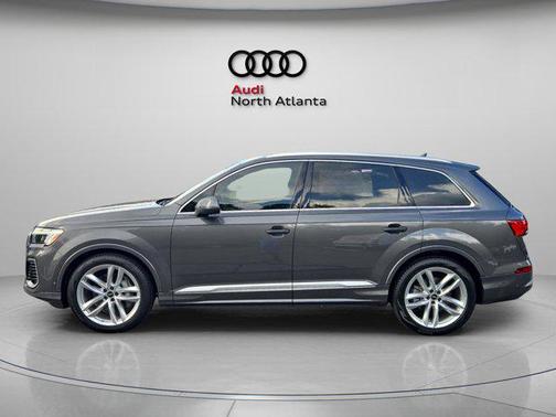 2025 Audi Q7 55 Premium Plus
