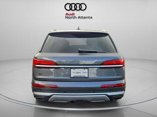 2025 Audi Q7 55 Premium Plus