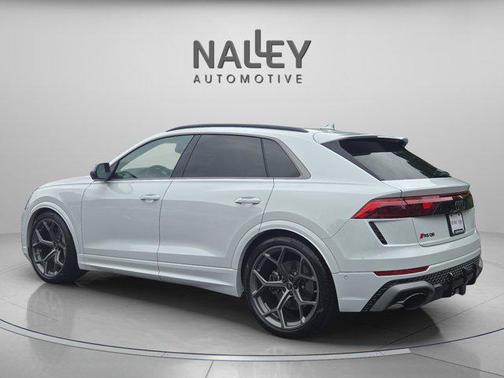 2025 Audi RS Q8 4.0T