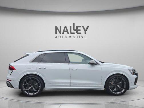 2025 Audi RS Q8 4.0T