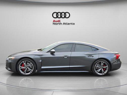2022 Audi e-tron GT Premium Plus