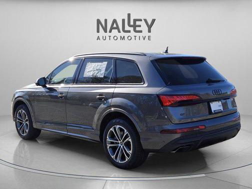 2026 Audi Q7 45 Premium