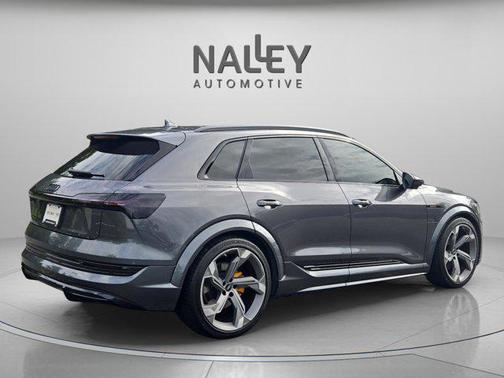 2022 Audi e-tron S Prestige