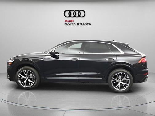 2021 Audi Q8 55 Premium Plus