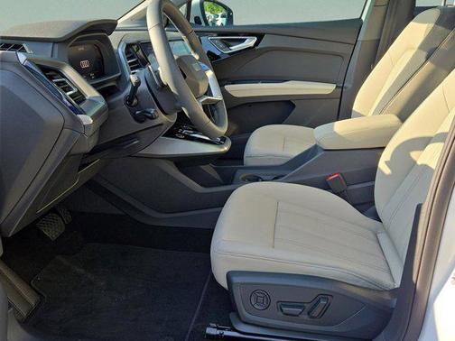 2025 Audi Q4 e-tron Premium 45 RWD