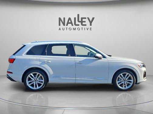 2025 Audi Q7 55 Premium Plus