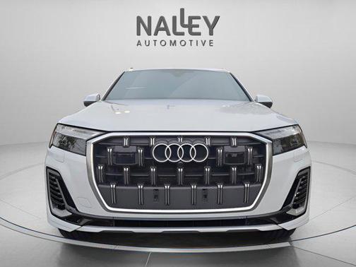 2025 Audi Q7 55 Premium Plus