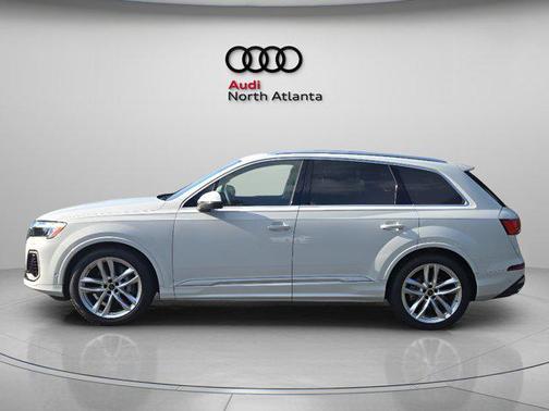 2025 Audi Q7 55 Premium Plus