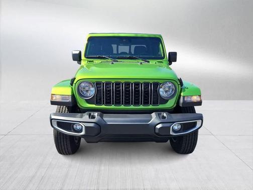 2025 Jeep Gladiator Sport S