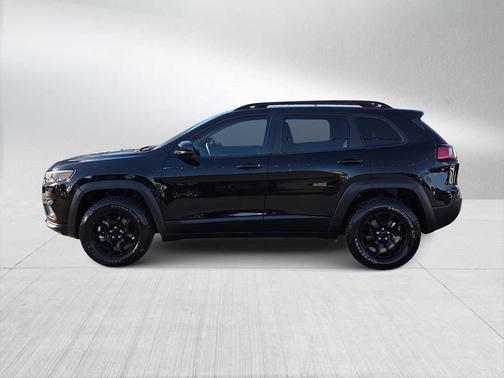2022 Jeep Cherokee X 4x4