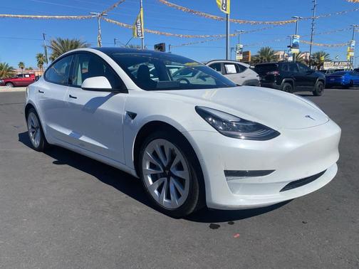2022 Tesla Model 3 Standard Range