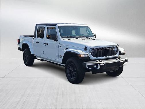 2025 Jeep Gladiator Sport S