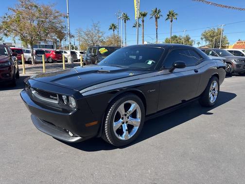2013 Dodge Challenger SXT