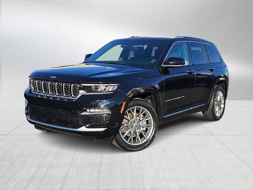 2022 Jeep Grand Cherokee Summit