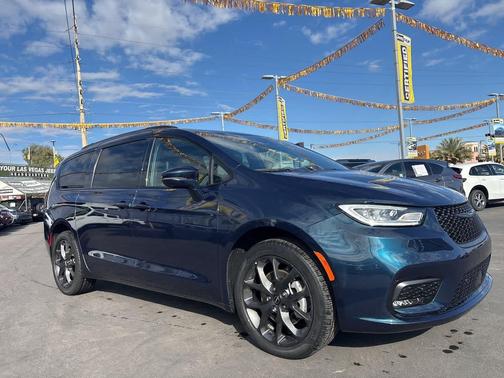 2022 Chrysler Pacifica Limited