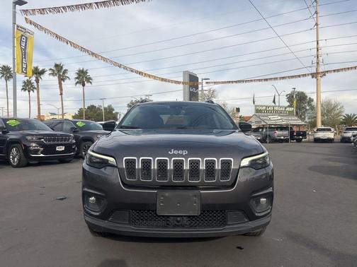 2022 Jeep Cherokee Latitude Lux