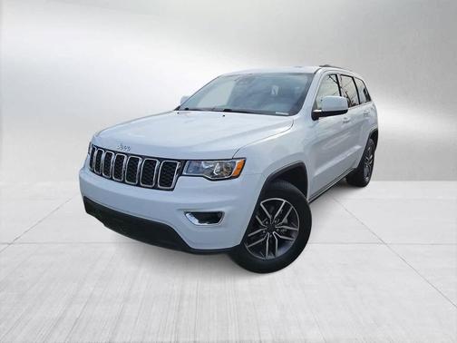 2020 Jeep Grand Cherokee Laredo