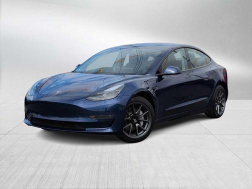 2023 Tesla Model 3 Standard Range