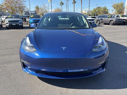 2023 Tesla Model 3 Standard Range