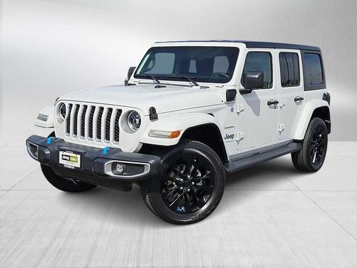 Bright White Clearcoat 2023 Jeep Wrangler 4xe Sahara