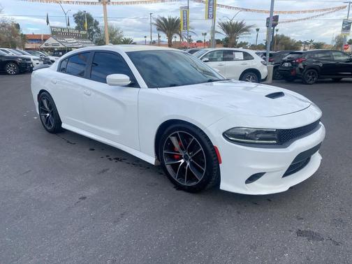 2017 Dodge Charger R/T Scat Pack