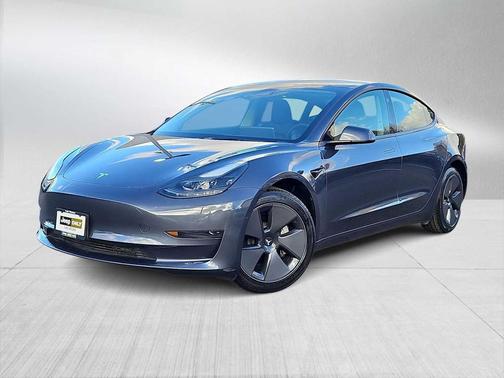 2023 Tesla Model 3 Standard Range