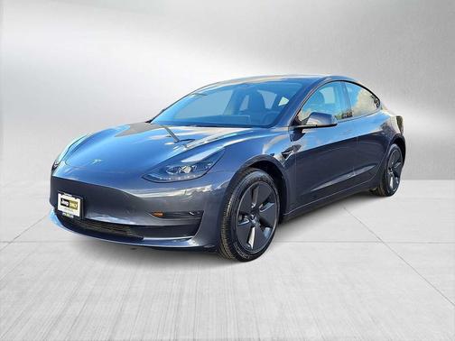 2023 Tesla Model 3 Standard Range