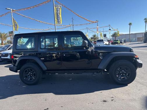 2022 Jeep Wrangler Unlimited Sport