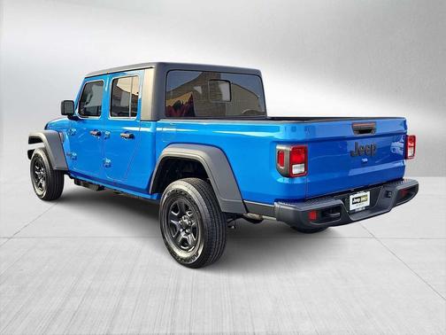 2026 Jeep Gladiator Sport