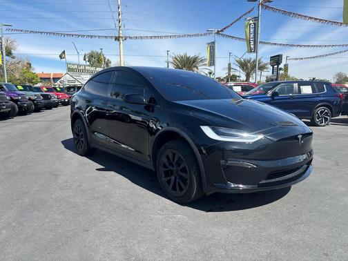 2022 Tesla Model X Plaid Tri Motor All-Wheel Drive