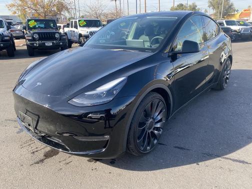 2022 Tesla Model Y Performance Dual Motor All-Wheel Drive