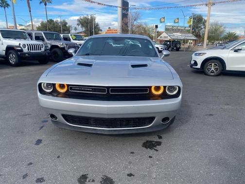 2020 Dodge Challenger SXT