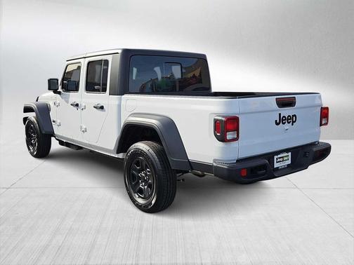 2026 Jeep Gladiator Sport