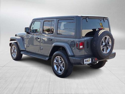 2020 Jeep Wrangler Unlimited Sahara