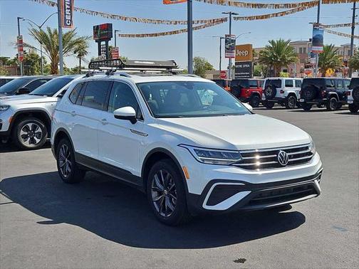 2023 Volkswagen Tiguan 2.0T SE