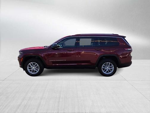 2022 Jeep Grand Cherokee L Laredo
