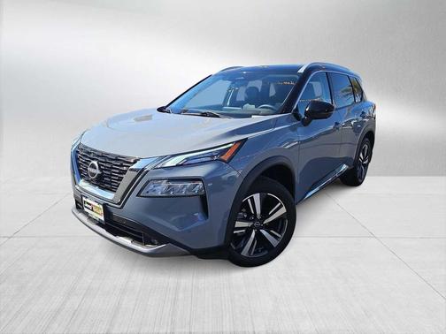 2022 Nissan Rogue SL