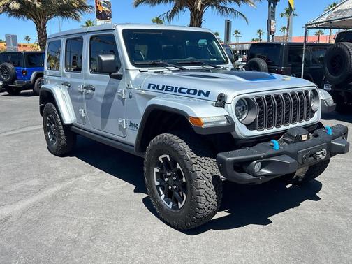 Silver Zynith Clearcoat 2024 Jeep Wrangler 4xe Rubicon X