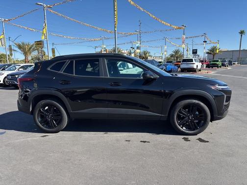 2025 Chevrolet Trax FWD ACTIV