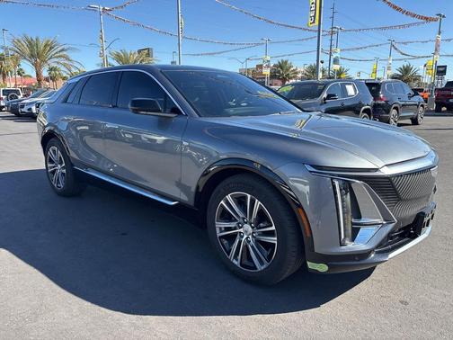 2023 Cadillac LYRIQ Luxury