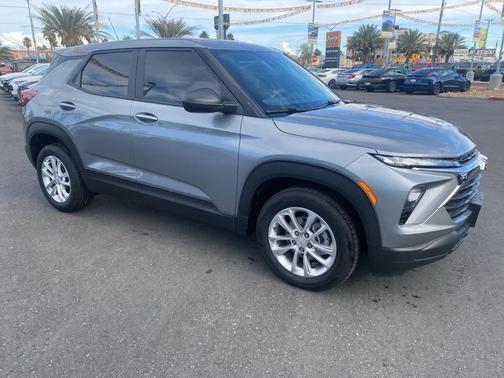 2025 Chevrolet Trailblazer LS