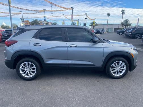 2025 Chevrolet Trailblazer LS