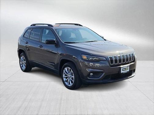 2022 Jeep Cherokee Latitude Lux