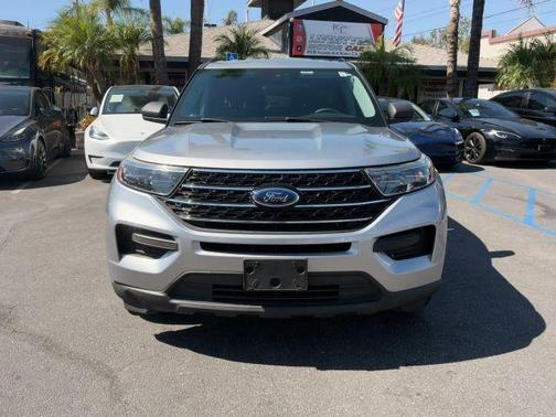 Silver 2020 Ford Explorer XLT