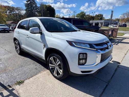 2020 Mitsubishi Outlander Sport SE